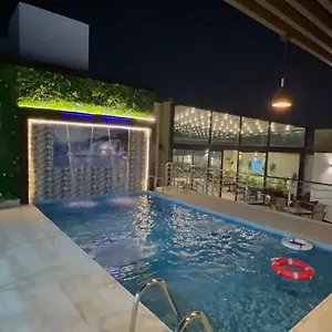 تحقق من التوفر